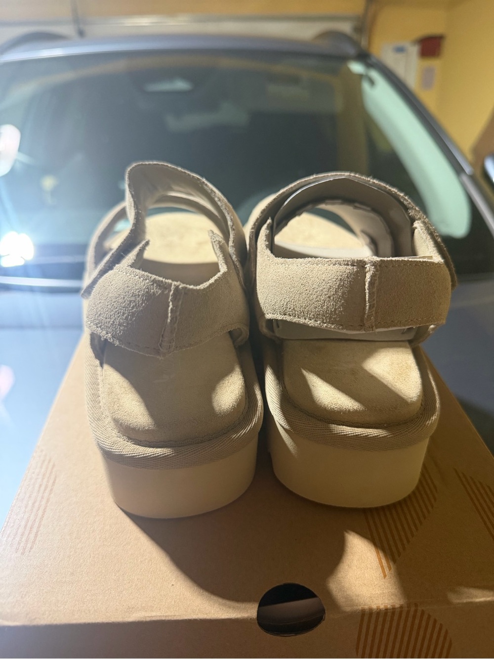 “New” TIZZ Suede Double-Strap Sandals size9 - Picture 4 of 5